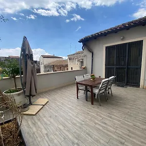 https://la-terrazza-dellodeon.sicilyhotelsitaly.net