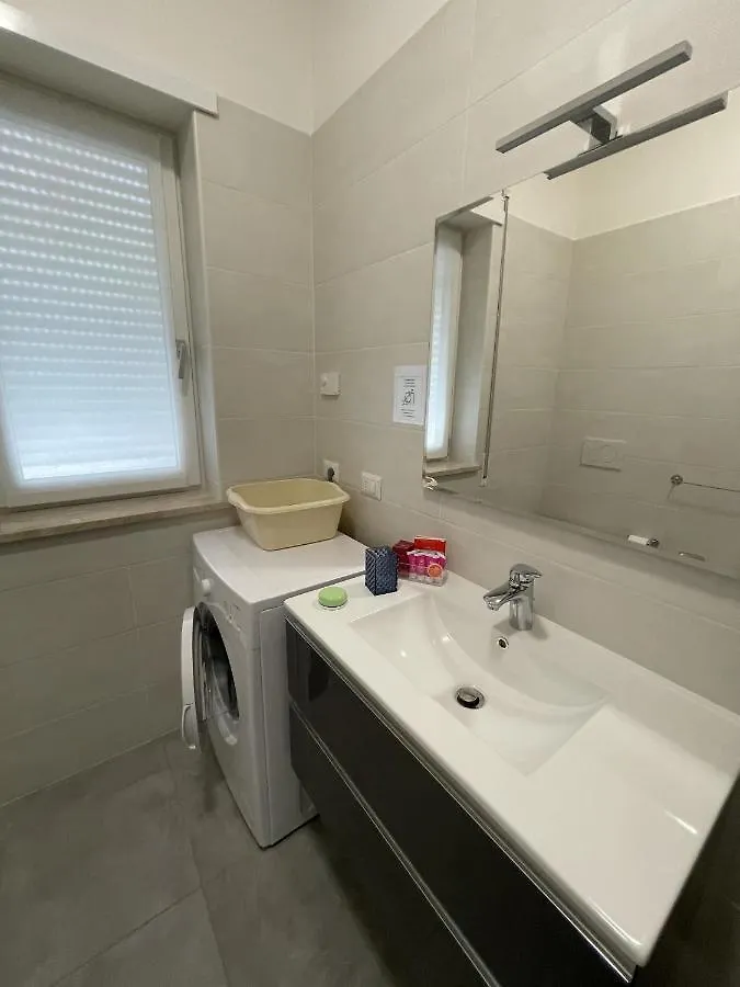 Residenza Gasparoni Di Guidi Eleonora Verona